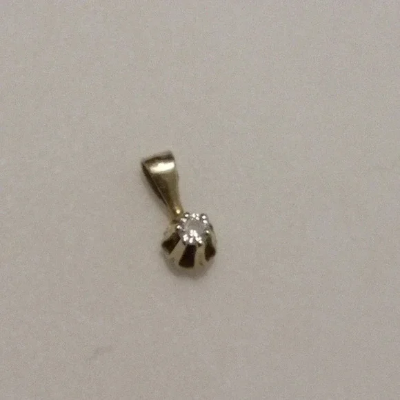 14k diamond pendant - Picture 1 of 4
